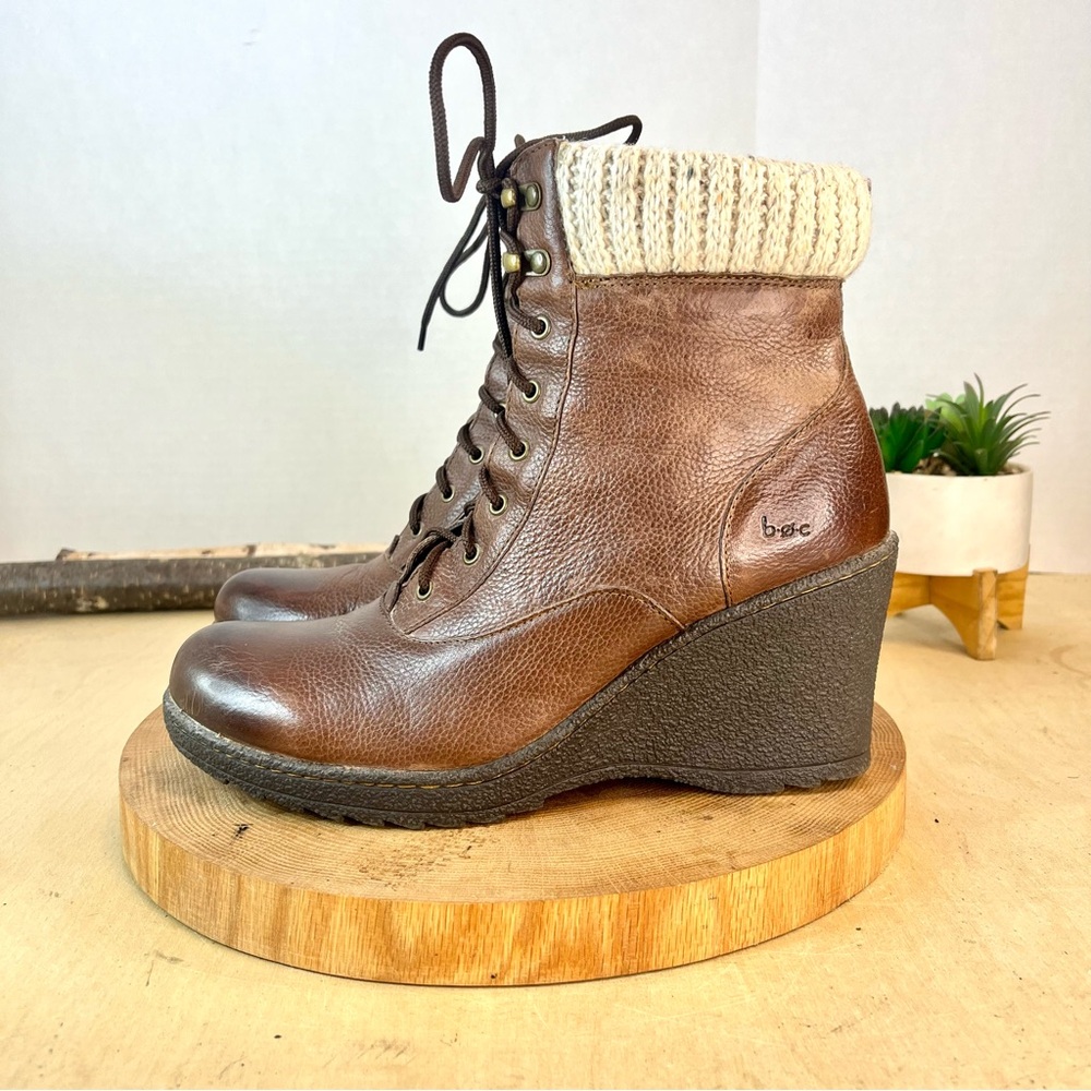b.o.c Brown Leather Lace-Up Sweater Collar Wedge Boots – Size 40.5 / US 9